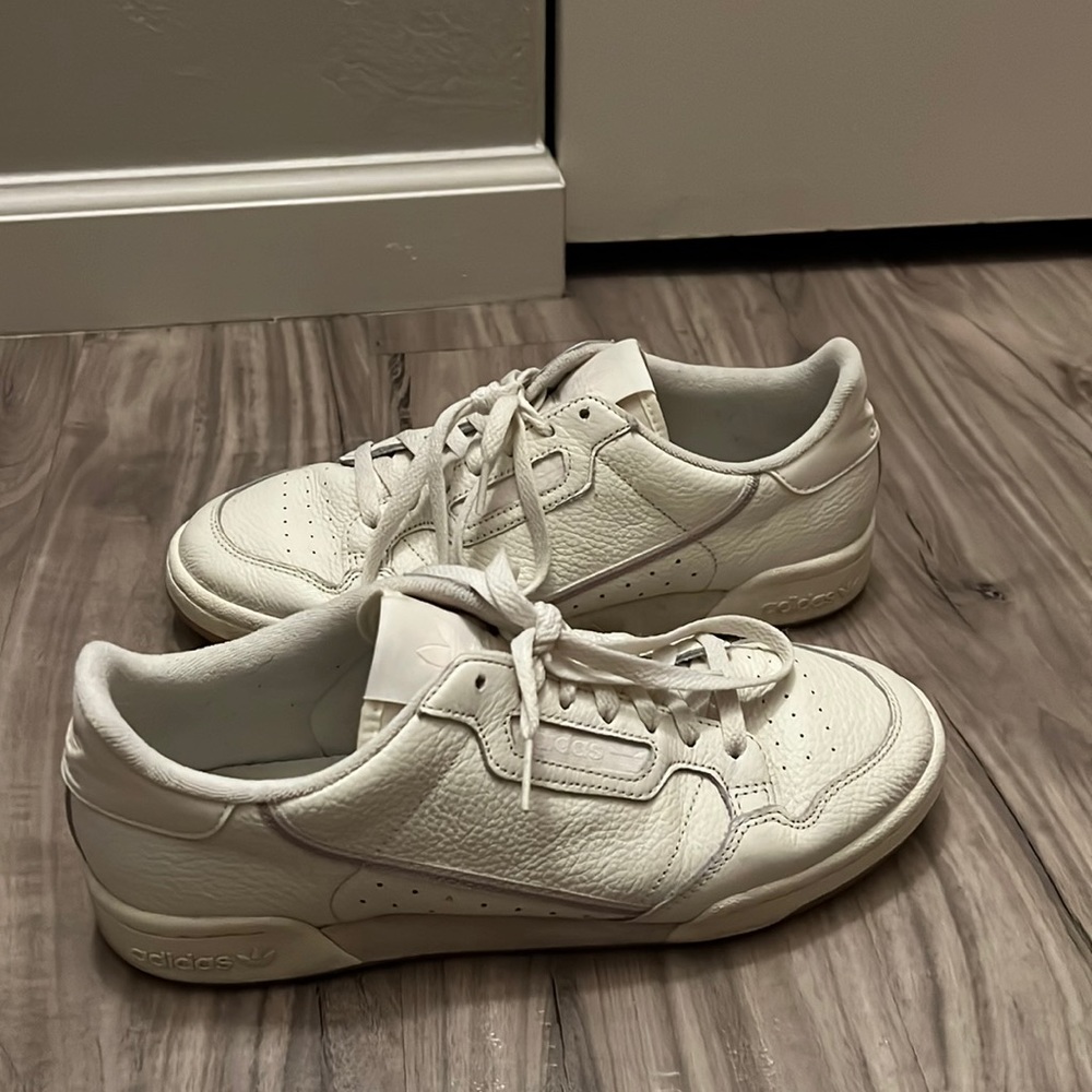 Adidas Continental 80s shoe Women’s size 10